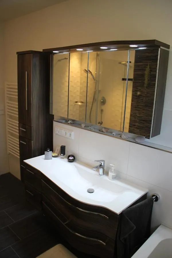 Shared Room Puchheim Homestay